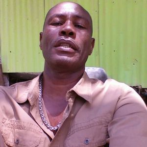 Meet your Posher, Desmond